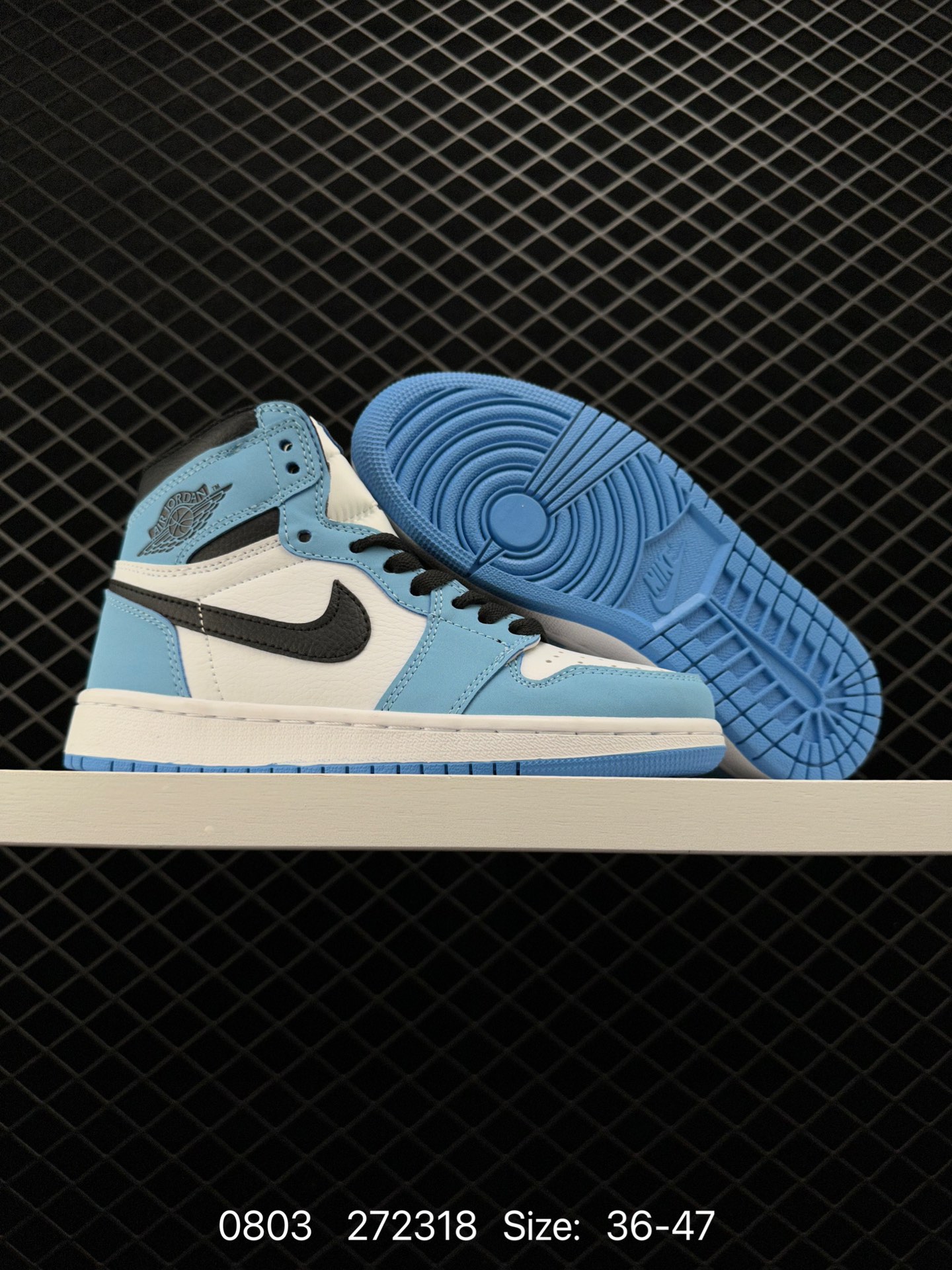 NIKE AIR JORDAN 1 MID AJ1